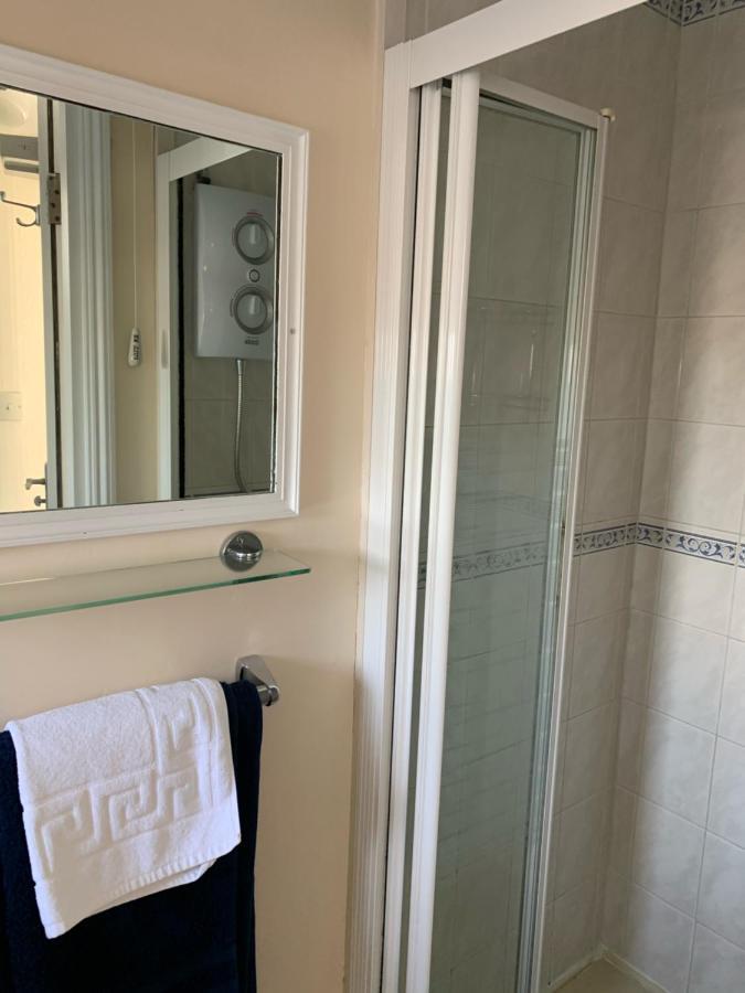 Letchworth Guest House 웨이머스만 외부 사진